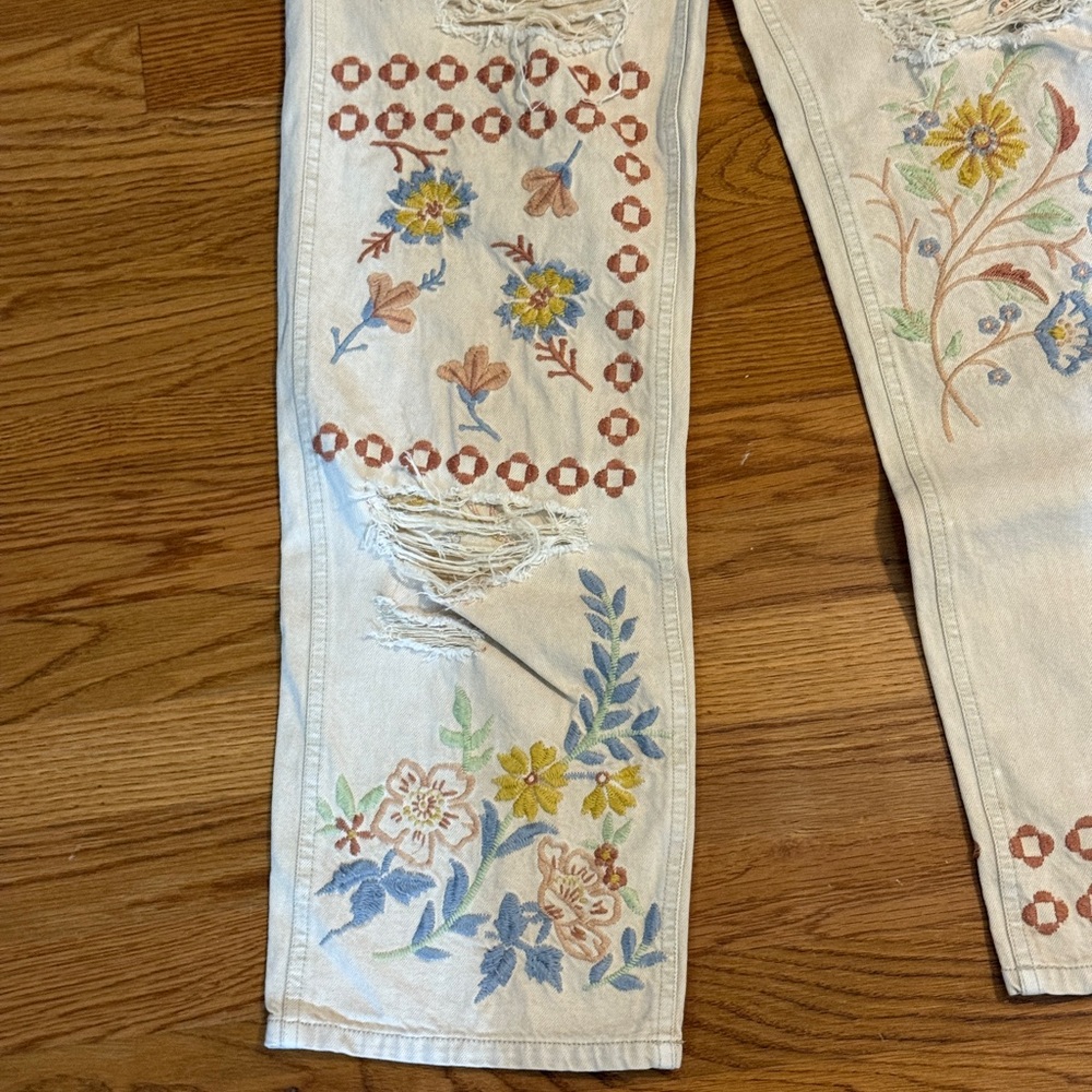 We The Free Blue and Yellow Flare Jeans with Floral Embroidery Size 25 - Picture 2 of 14